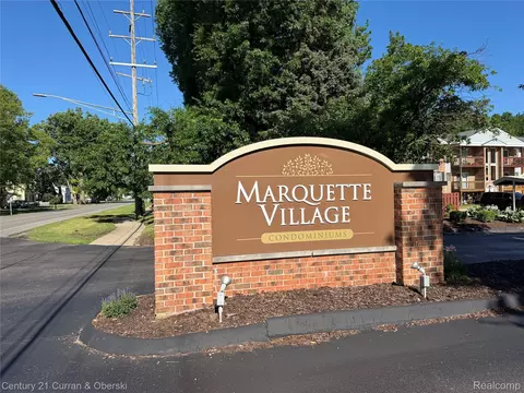 1454 Shoemaker Dr, Westland, MI 48185