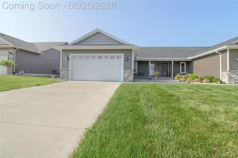 792 Meadows Ct, Grass Lake, MI 49240