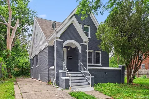5217 Lakeview St, Detroit, MI 48213