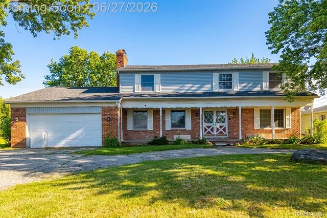 16650 Walcliff Dr, Clinton Township, MI 48035