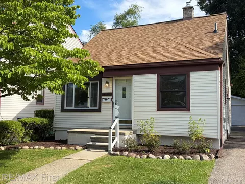 25028 Midland, Redford, MI 48239