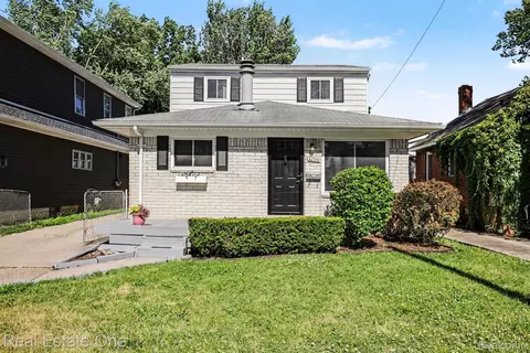 3254 Garden Ave, Royal Oak, MI 48073