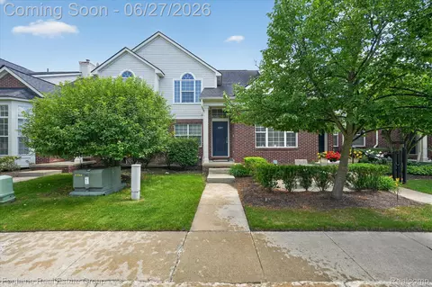 14203 Adri Cir, Commerce, MI 48390