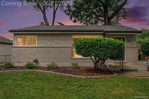 590 Hecht Dr, Madison Heights, MI 48071