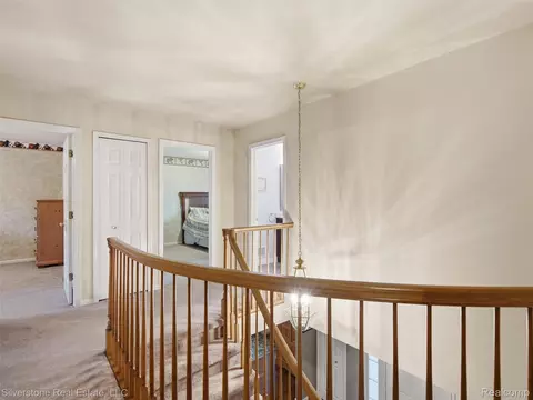 Entry Way - 6577 Edith Ct, Troy, MI 48085 photo 4 of 4