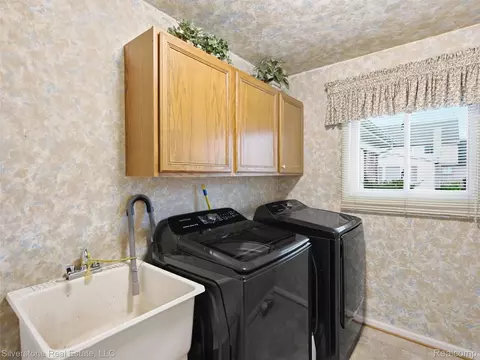Other - 6577 Edith Ct, Troy, MI 48085 photo 2 of 9