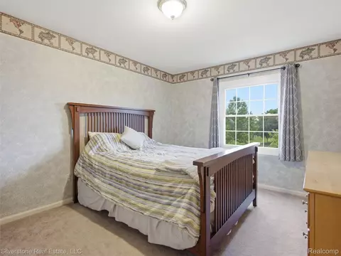Bedroom - 6577 Edith Ct, Troy, MI 48085 photo 5 of 5