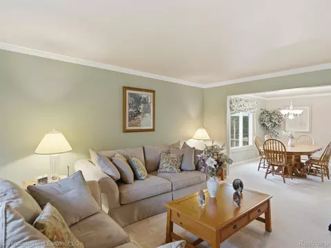 Living - 6577 Edith Ct, Troy, MI 48085 photo 7 of 7
