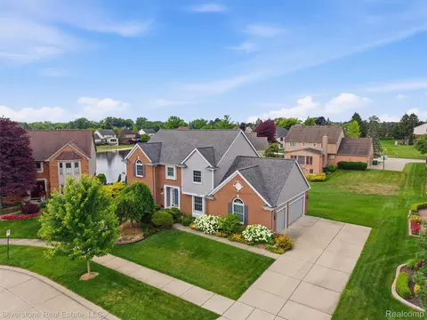 View/Area - 6577 Edith Ct, Troy, MI 48085 photo 3 of 11