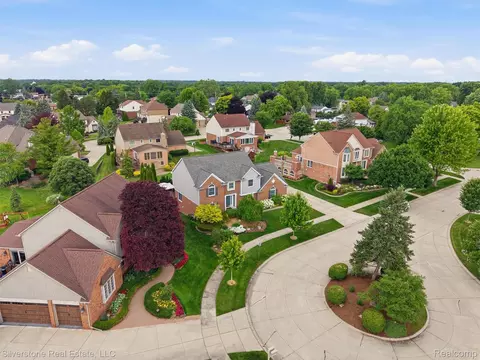 View/Area - 6577 Edith Ct, Troy, MI 48085 photo 11 of 11