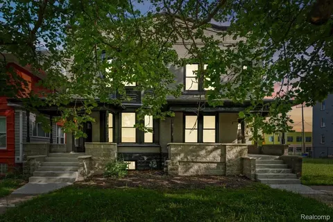 58 E Philadelphia St E, Detroit, MI 48202