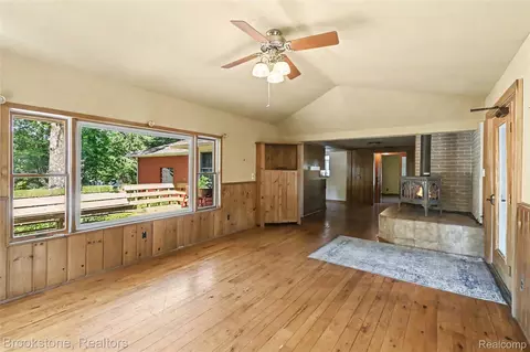 Living - 416 E Maple St, Mason, MI 48854 photo 3 of 4