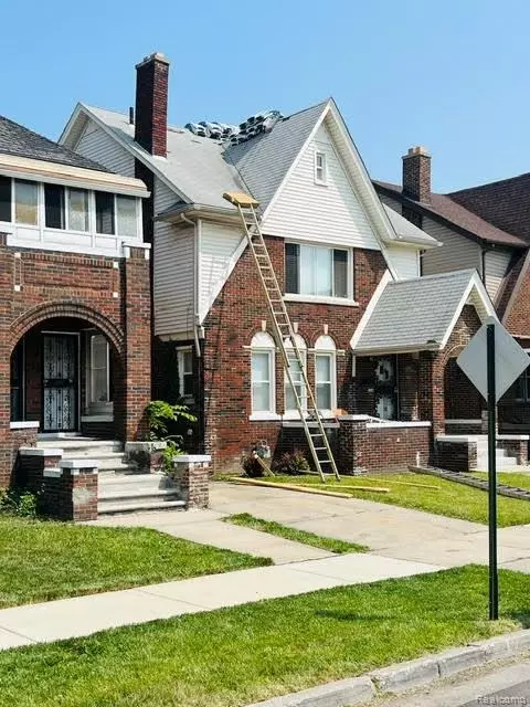 3260 Pasadena St, Detroit, MI 48238