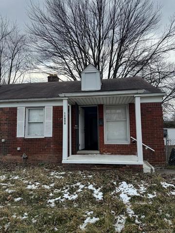 19706 Moross Rd, Detroit, MI 48224