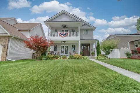 526 Plum St, Wyandotte, MI 48192
