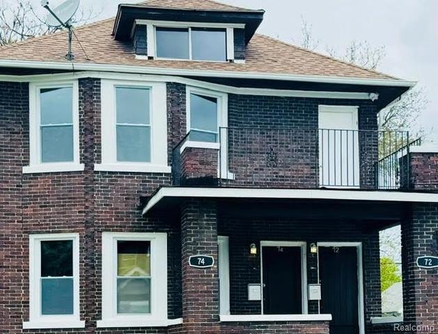 72 Pilgrim St, Highland Park, MI 48203