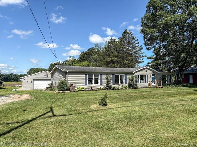 7760 Bell Rd, Birch Run, MI 48415