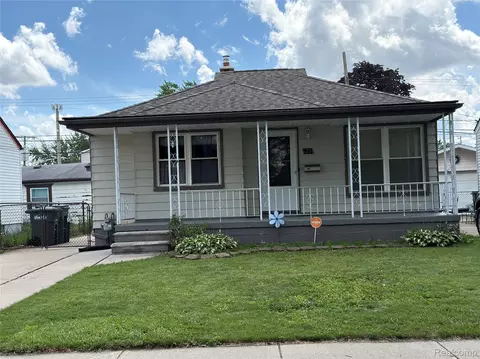 511 Detroit Ave, Lincoln Park, MI 48146