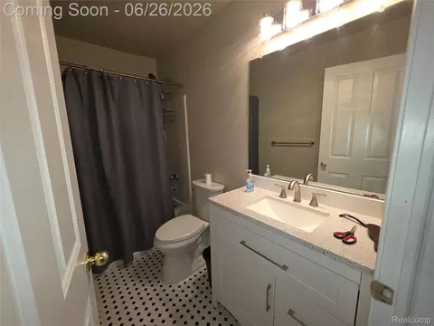 Bath - 4065 Radcliff Dr, Canton, MI 48188 photo 2 of 4