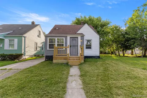 7415 Plainview Ave, Detroit, MI 48228