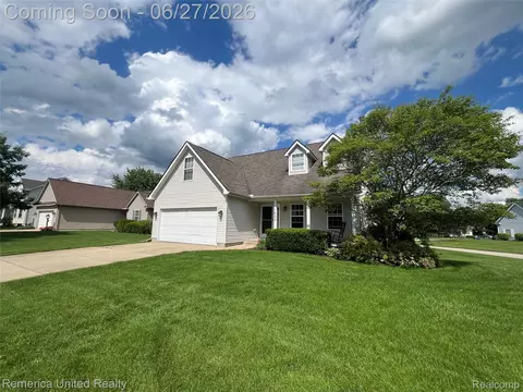 11433 Audubon St, Fenton, MI 48430
