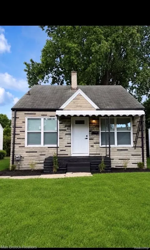 45 Pleasantview Dr, Pontiac, MI 48341