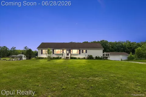 23815 Carleton West Rd, Sumpter, MI 48111