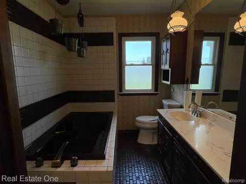 Bath - 50590 Card Rd, Macomb, MI 48044 photo 1 of 3
