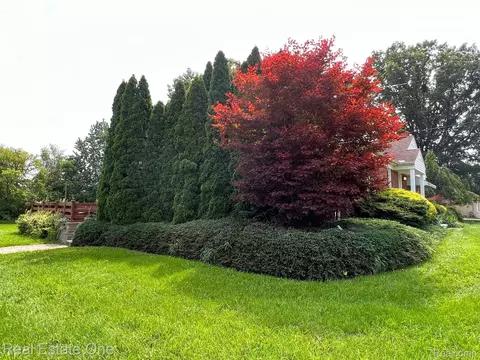 Exterior - 50590 Card Rd, Macomb, MI 48044 photo 4 of 8