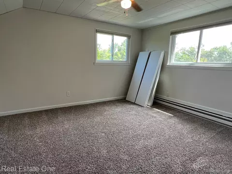 Bedroom - 50590 Card Rd, Macomb, MI 48044 photo 5 of 5