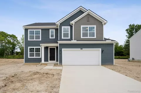 4179 Cedar Ln, Grand Blanc, MI 48439