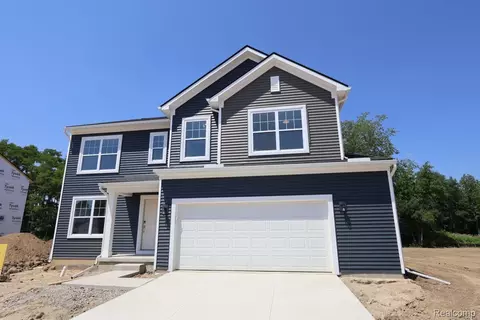 4179 Cedar Ln, Grand Blanc, MI 48439