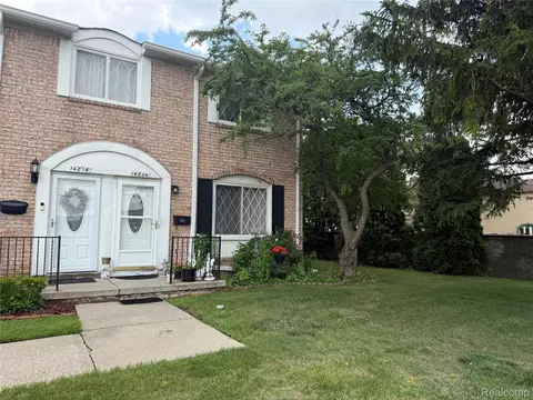 14804 El Dorado Ter #22, Warren, MI 48088