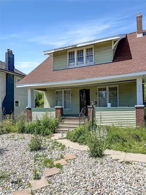 114 W Hamilton Ave, Flint, MI 48503