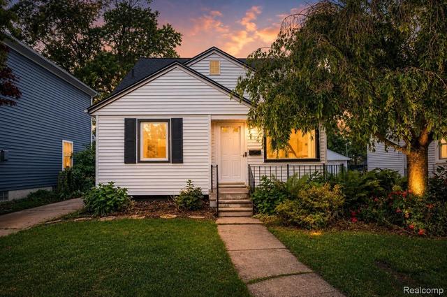 807 Vermont Ave, Royal Oak, MI 48067
