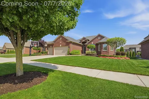 18389 Silent Dr, Macomb, MI 48042