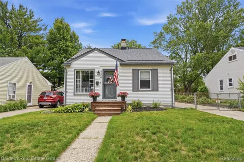 456 Allen Ave, Clawson, MI 48017