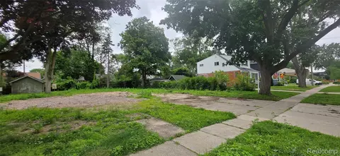 443 N Harvey St, Plymouth, MI 48170
