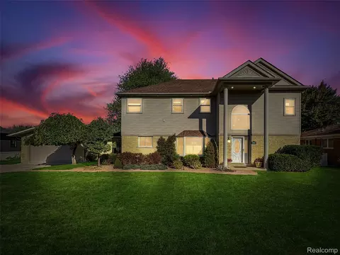 Exterior - 7214 Cardinal St, Clay, MI 48001 photo 15 of 15