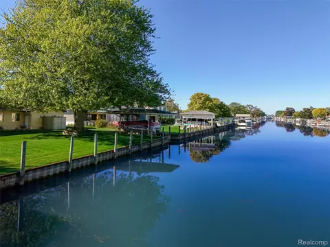 View/Area - 7214 Cardinal St, Clay, MI 48001 photo 4 of 12