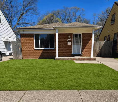11700 Auburn St, Detroit, MI 48228