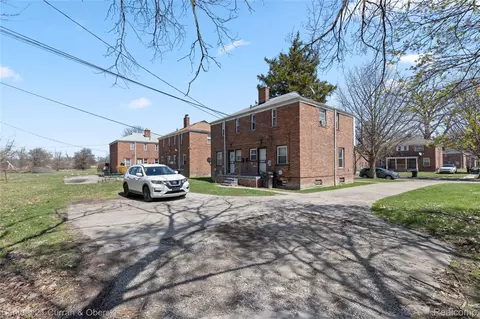 9143 Mettetal St, Detroit, MI 48228