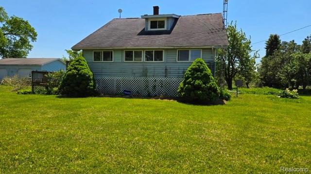 2101 Mushroom Rd, Moore, MI 48472