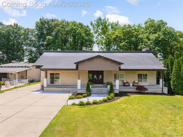 44429 Harmony Ln, Van Buren, MI 48111