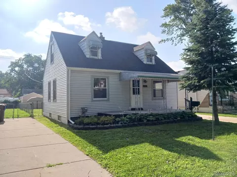 5157 Niagara St, Wayne, MI 48184