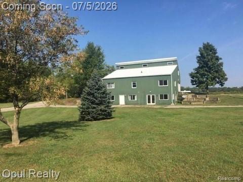 7503 Reading Rd, Jefferson, MI 49271