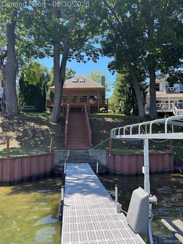 1792 Lockwood, Highland, MI 48356