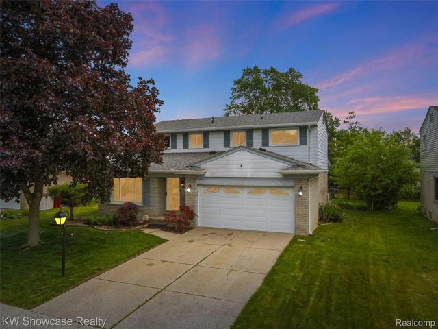 27390 Everett St, Southfield, MI 48076