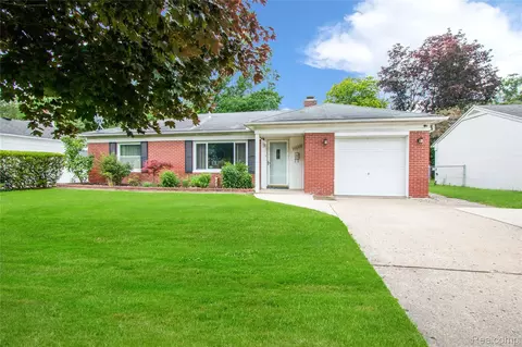 16899 Beech Daly Rd, Redford, MI 48240