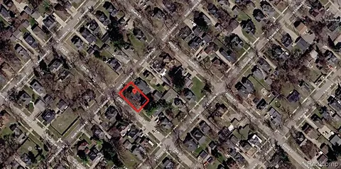 220 S Carolina St, Saginaw, MI 48602